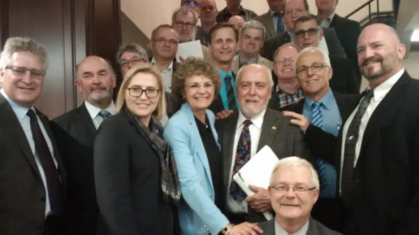 Mayors from Quebec and Ontario